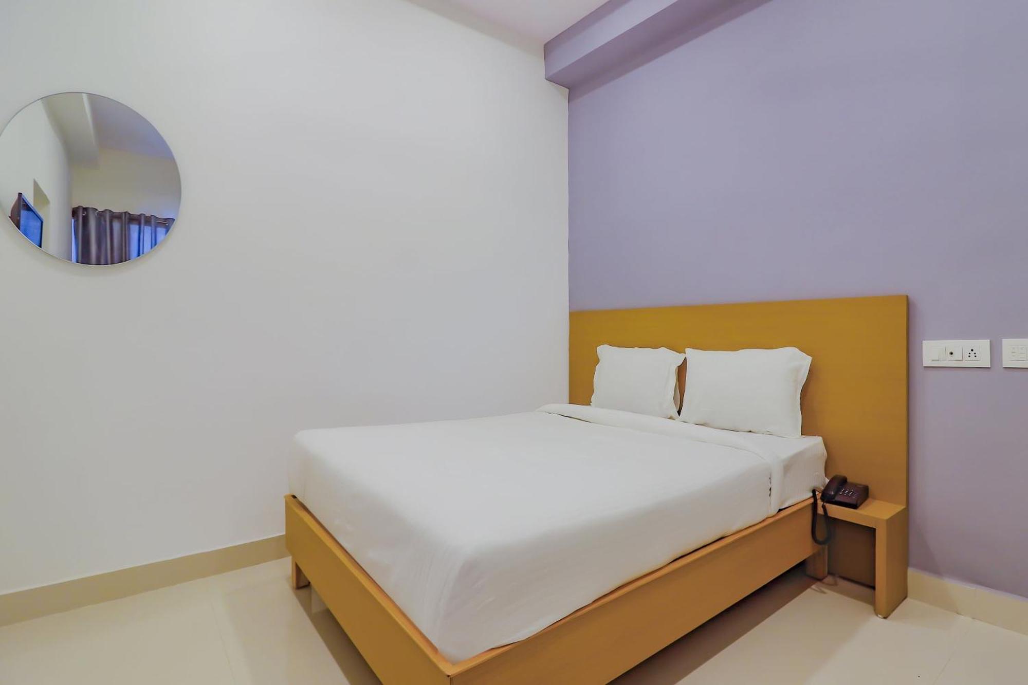 Hotel Super Collection O White Ridge Near Lb Nagar Sururnagar Esterno foto